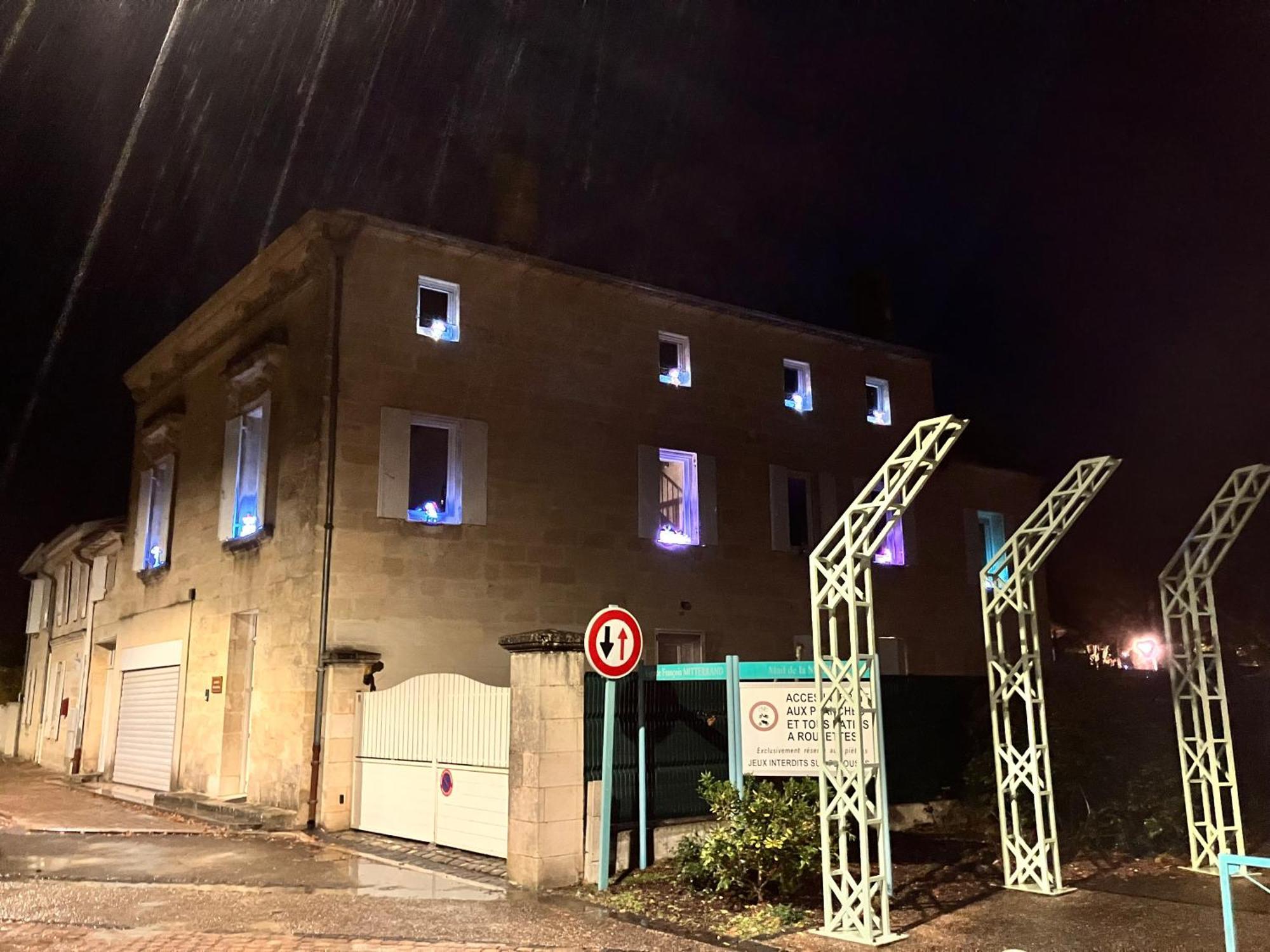 Le Numero 15 Saint-Seurin-sur-l'Isle Exterior foto